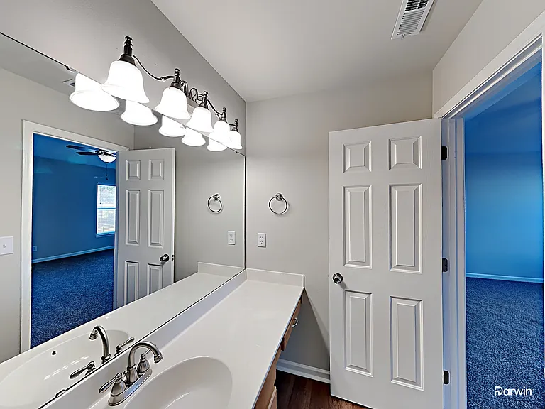 307 Evesham Ave — Photo 10