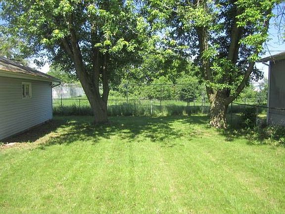 5th image of 3408 Winhaven Dr