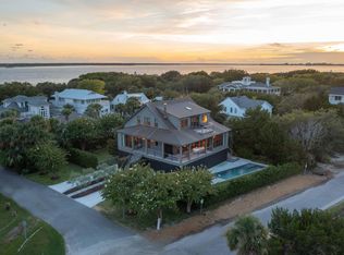 956 Osceola Ave, Sullivans Island, SC 29482