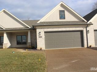 3012 White Oak Trl, Newburgh, IN 47630