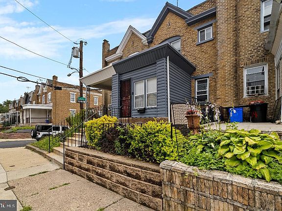 2nd image of 5332 W Columbia Ave