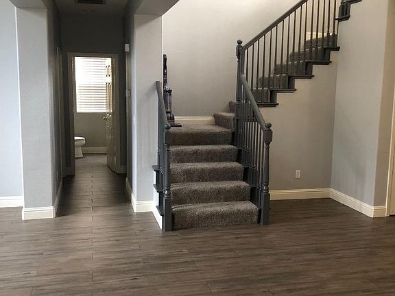 3rd image of 608 Bristol Ct