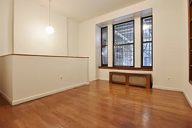 Rented by Balass Ralph, LREB