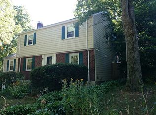 12 Vfw Pkwy, Boston, MA 02132