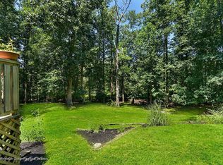 12 River Dr, Millstone Township, NJ 08510