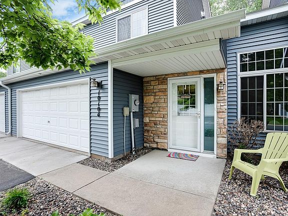 2nd image of 10104 Pleasure Creek Cir NE