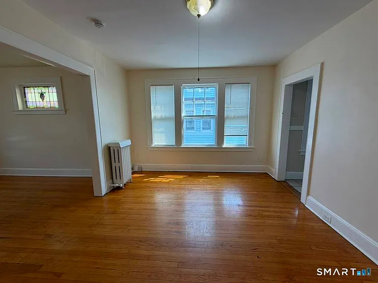 223 Wayne St #2 — Photo 11