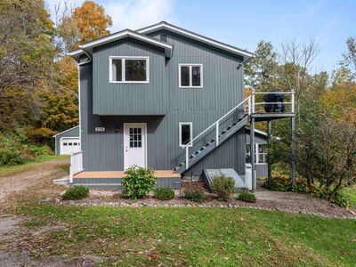 896 East Hill Road, Richmond, VT, 05477