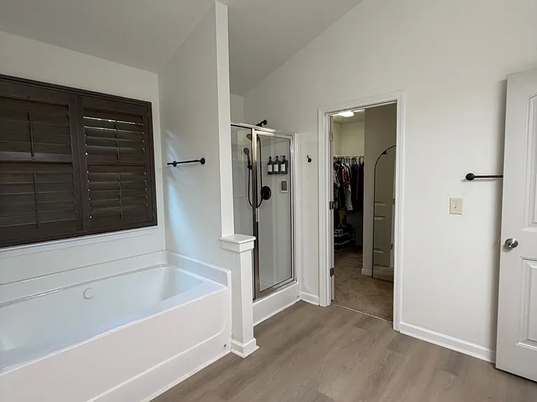 838 Pine Ln — Photo 33