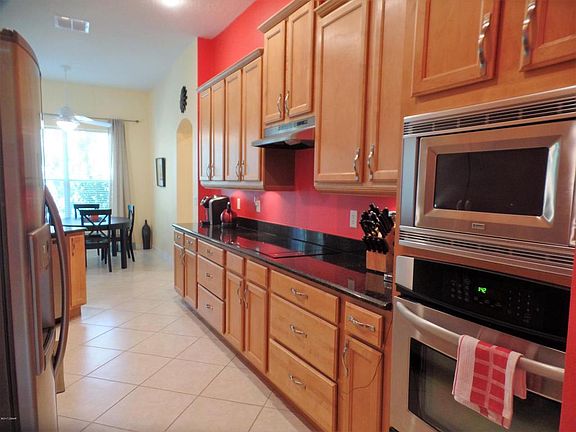 4th image of 481 Luna Bella Ln