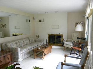 35 Brookdale Rd, Natick, MA 01760