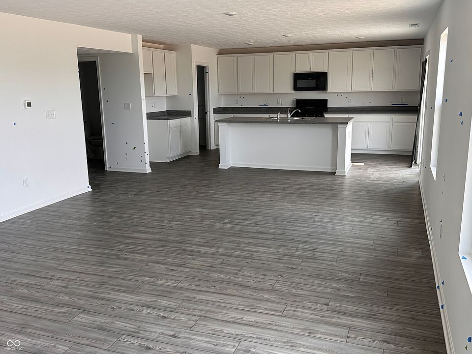 2nd image of 6103 Westfall Dr