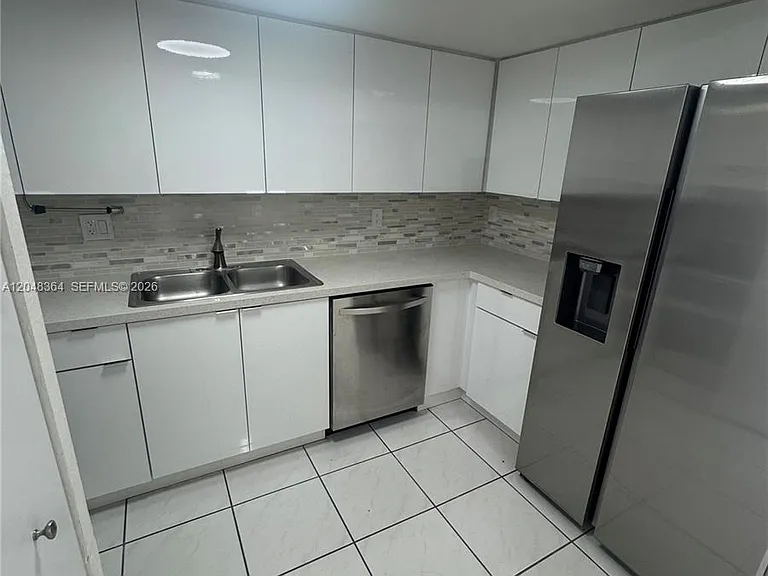 6926 NW 166th Ter #1302 — Photo 19