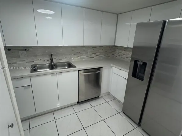 6926 NW 166th Ter #1302, Miami Lakes, FL 33014