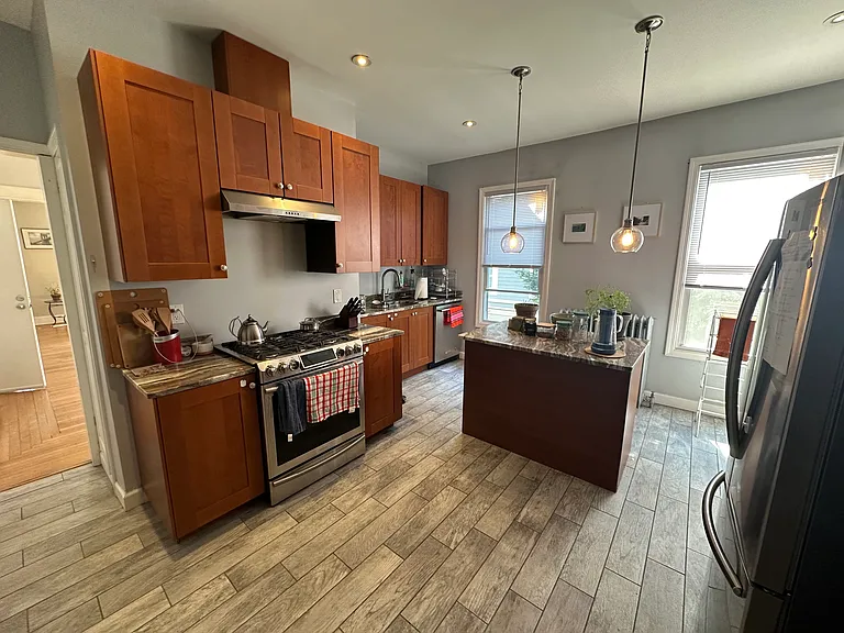 80 Cottage St #1 — Photo 14