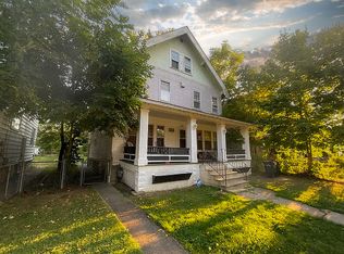 338 10th St APT 1, Elyria, OH 44035