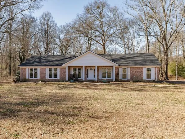 1030 Pleasant Hill Rd, Bogart, GA 30622