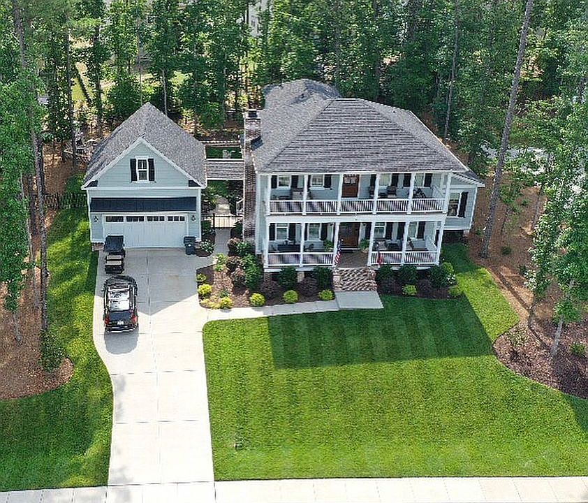 1st image of 49 Isle Of Hope Cir