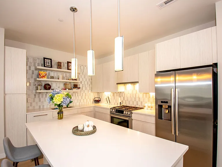 45 W 3rd St #323 — Photo 27