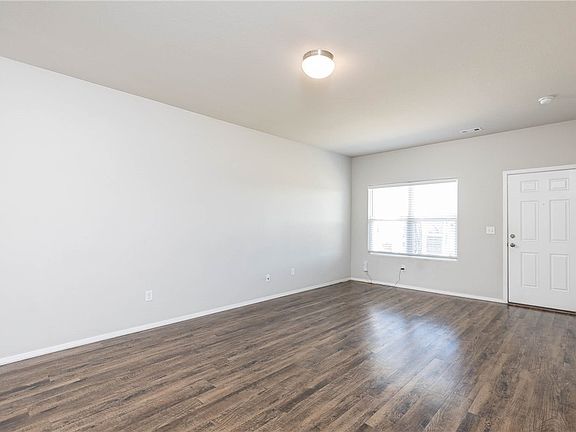 5th image of 7009 NW Meadows Way