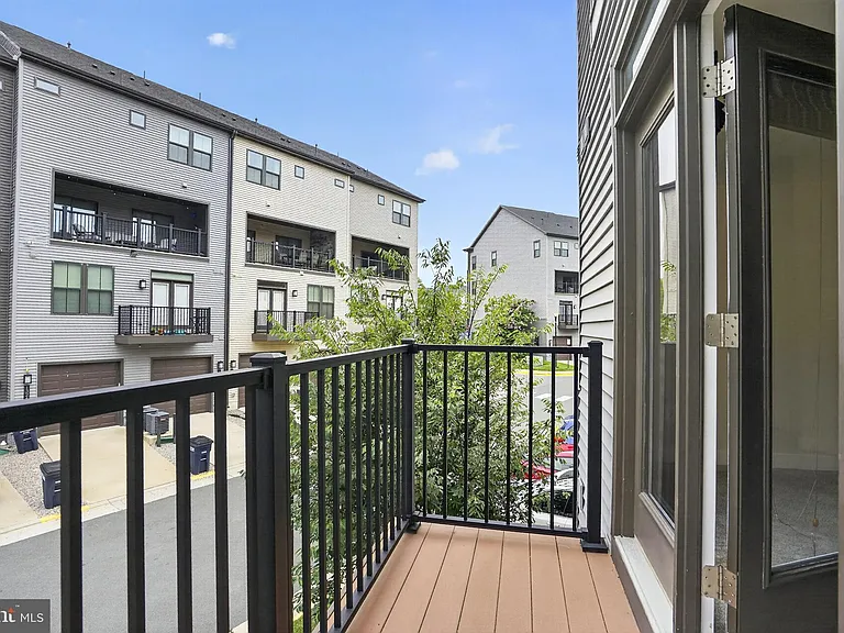 13246 Lake Woodland Way #5A — Photo 35