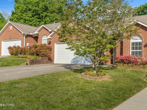 2563 Glen Meadow Rd, Knoxville, TN 37909