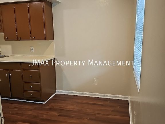 4th image of 812 Westside Blvd NW APT 7