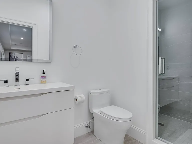 30 Bellows Ln — Photo 26