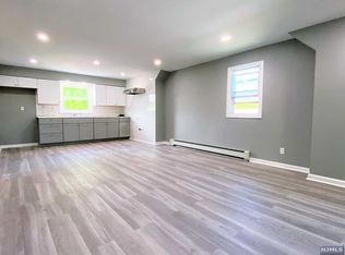 130 S Main St #2, Lodi, NJ 07644