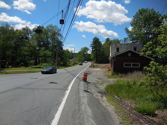 5th image of 1049 Us Route 209