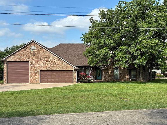 3rd image of 1408 Island Village Ct
