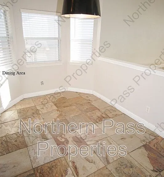 1516 Cherokee Ridge Dr — Photo 10