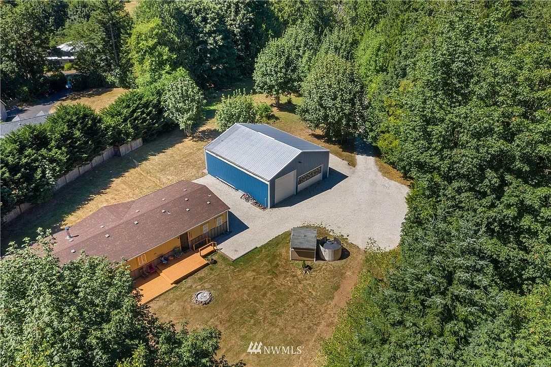 11348 Summit Lake Road NW photo 1