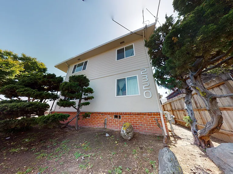 2320 Buena Vista Ave — Photo 15