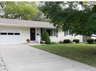 315 NE Beacon Ave, Lees Summit, MO 64063