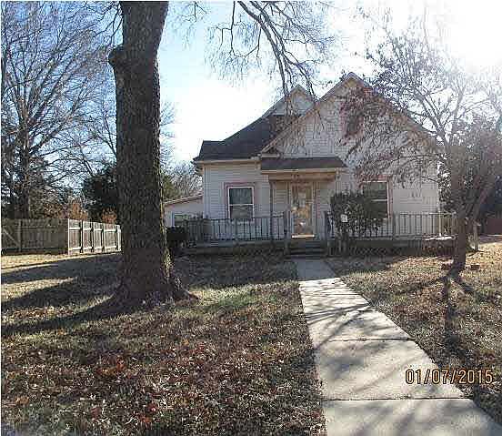 1st image of 1809 E 12th Ave