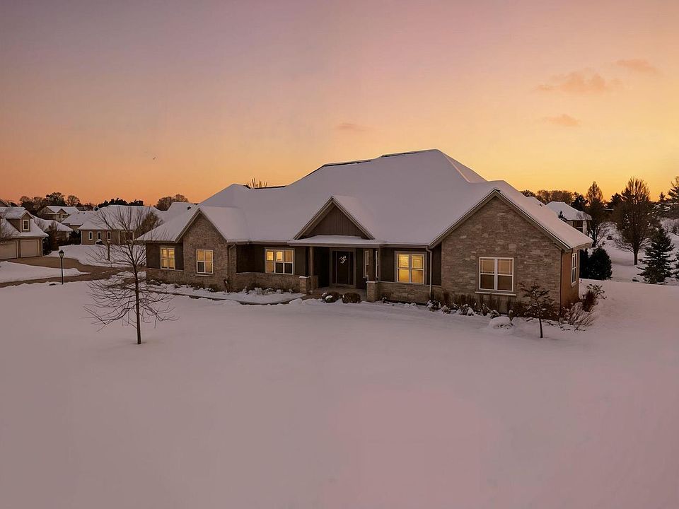 1st image of W229N3655 Sterling COURT