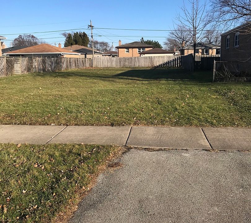 1st image of 8115 McVicker Ave
