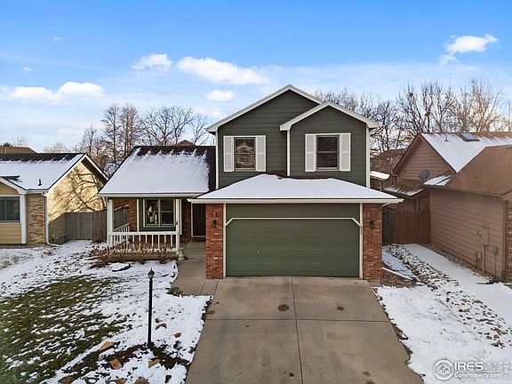 3rd image of 2384 Hampstead Dr