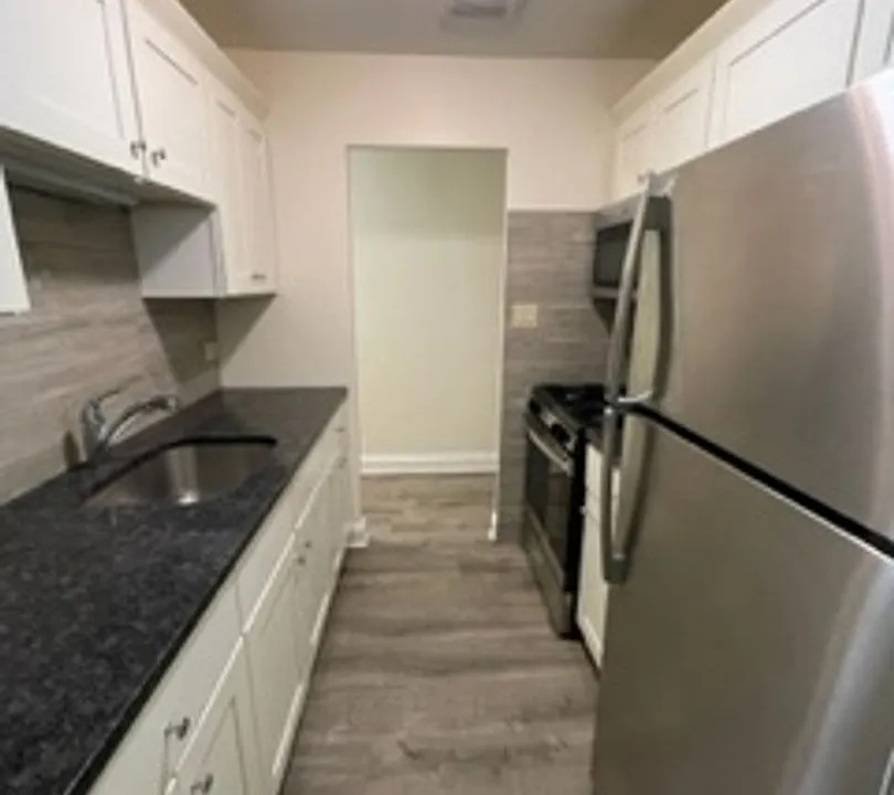 Live the Lakefront Dream at North Shore Apartments