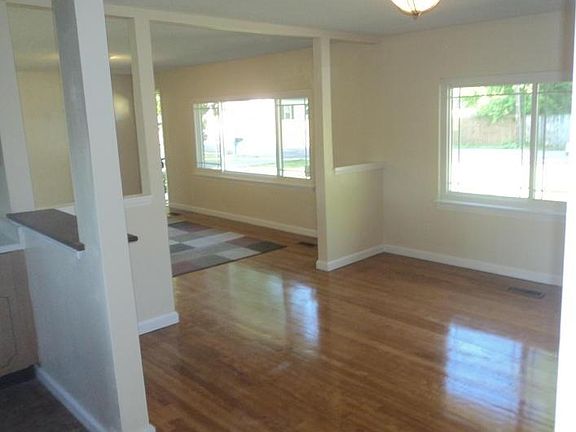 4th image of 5005 Sunbeam Ave