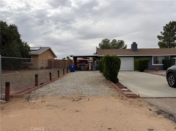 12724 Algonquin Rd, Apple Valley, CA 92308