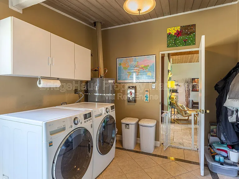 132 Riviera Dr — Photo 16