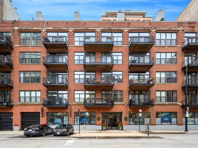 375 W Erie St APT 413, Chicago, IL, 60654