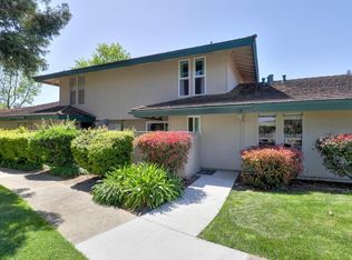 107 Roundtree Ct, Sacramento, CA 95831