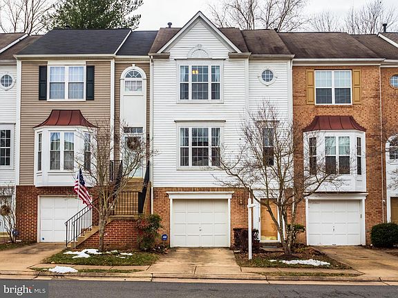 4th image of 15432 Beachland Way