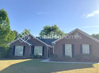 3350 Summit Place Dr, Loganville, GA 30052
