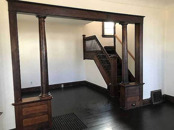 4th image of 431 Cincinnati St