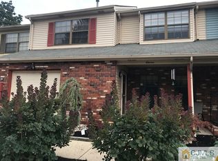 11 Walton Ct, East Brunswick, NJ 08816