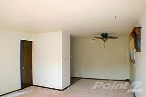 m_P_1436470636178_Kenton_living_room